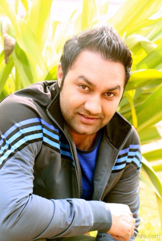 Lakhwinder Wadali Picture