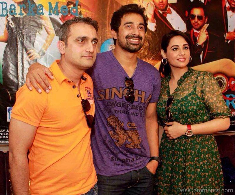 Mandy Tahakr Xxx Videos - Mandy Takhar In Green Dress - DesiComments.com