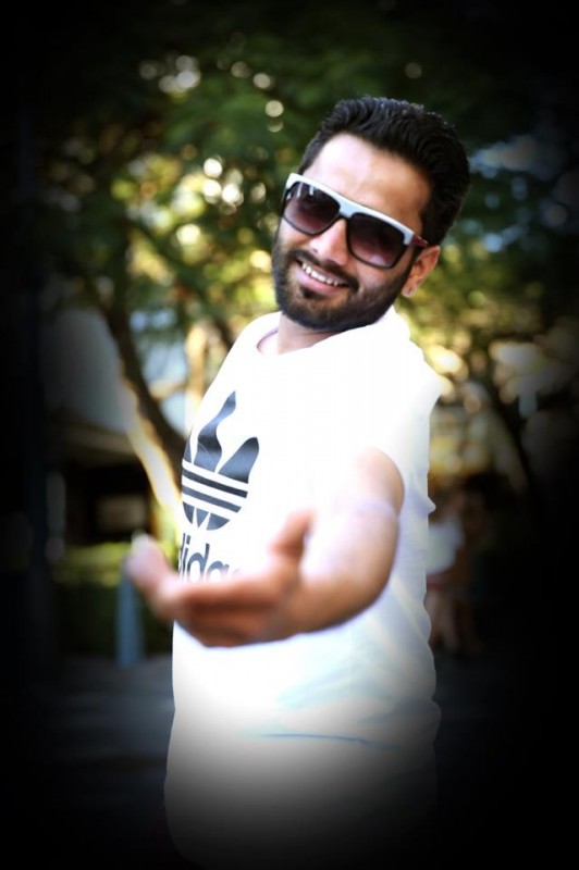 Maninder Batth Wearing White T-Shirt