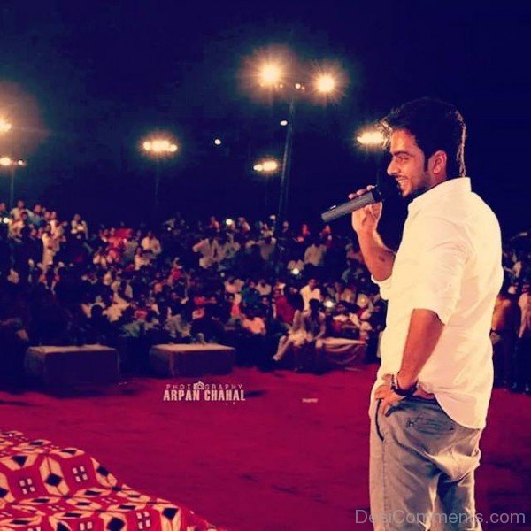 Mankirt Aulakh On Stage