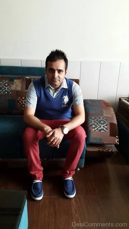 Manpreet Sandhu Sitting On Sofa