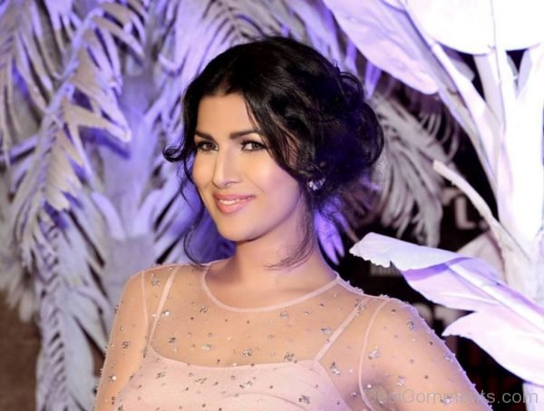 Marvelous Nimrat Kaur Image