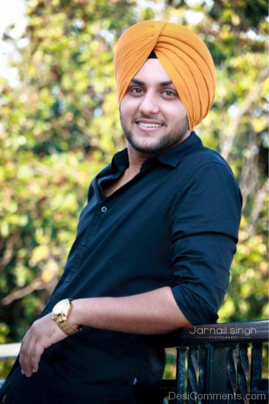 Mehtab Virk In Black Shirt