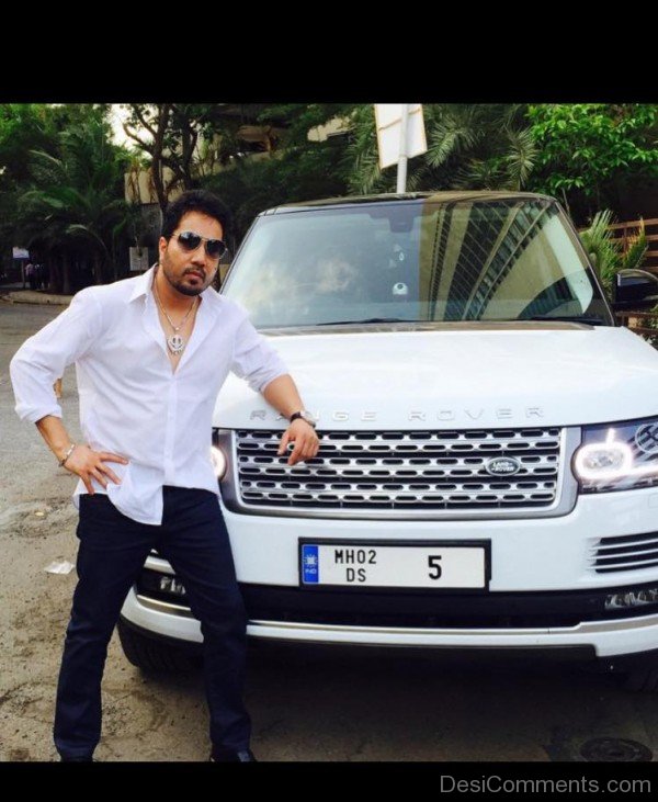 Mika Singh Posing With Car