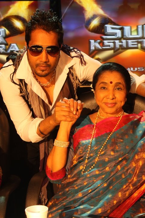 Mika Singh With Asha Bhosle