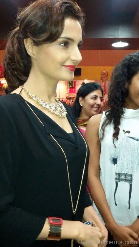 Monica Bedi Side Pose