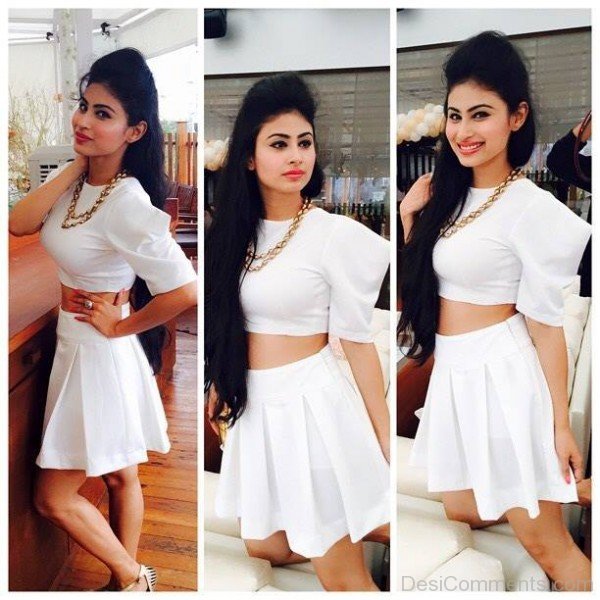 Mouni Roy Looking Wonderful