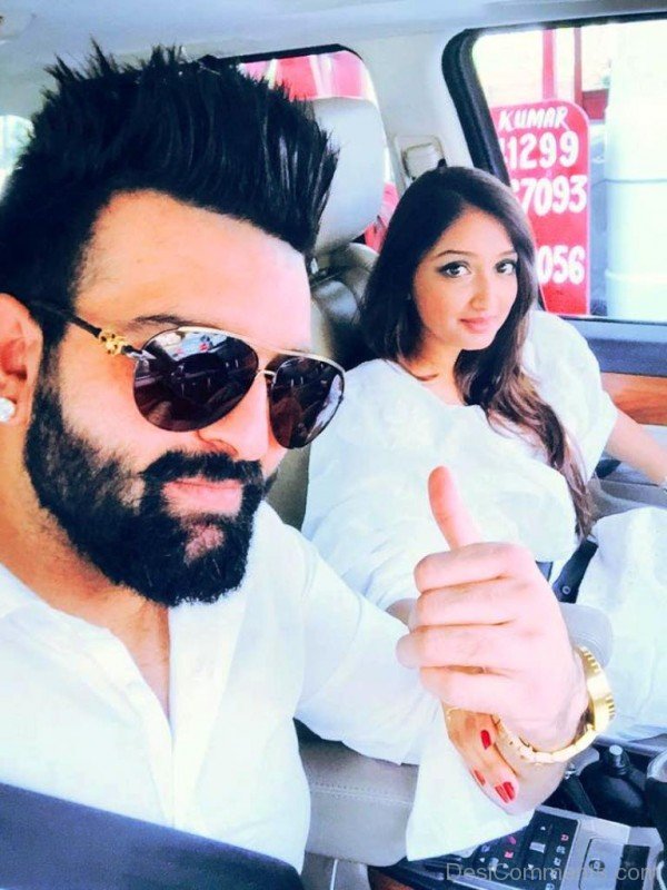 Navraj Hans With His Co Actress-DC1533