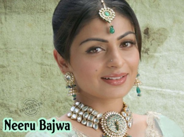 Neeru Bajwa Looking Beautiful