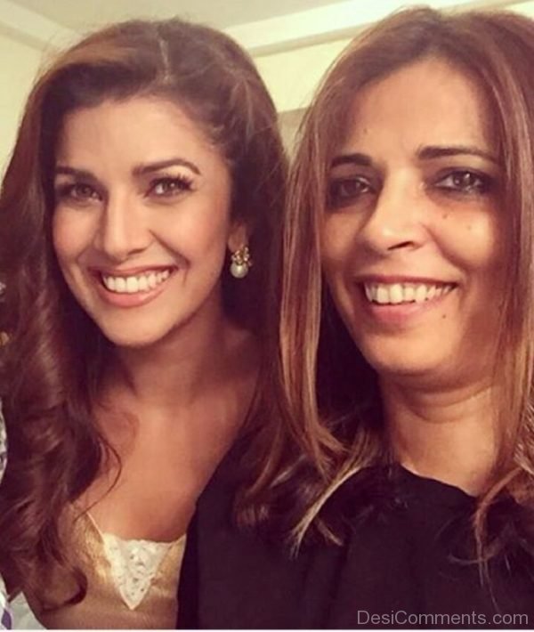 Nimrat Kaur Cute Smile