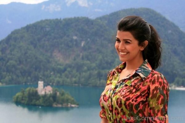 Nimrat Kaur Cute Smile Image