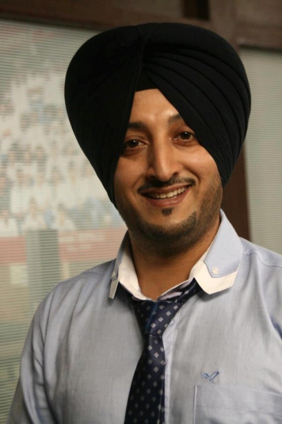 Punjabi Singer Inderjit Nikku