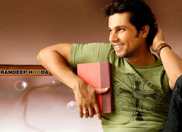 Randeep Hooda Giving A Nice Pose 