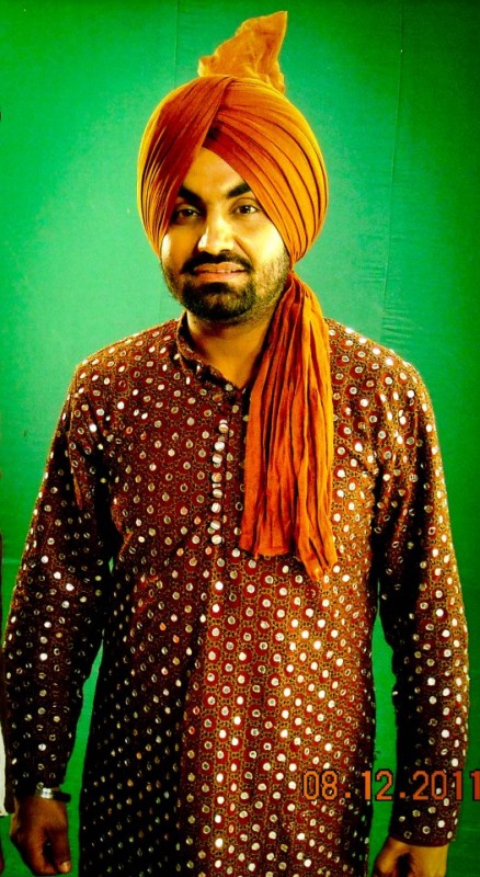 Ravinder Grewal In Punjabi Style