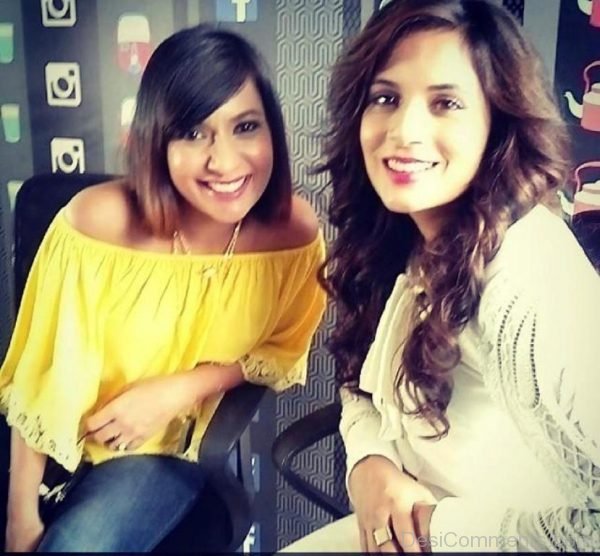 Richa Chadda With Miss Malini-DC114