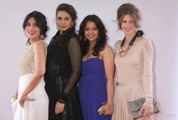 Richa Chadda With Other Actresses