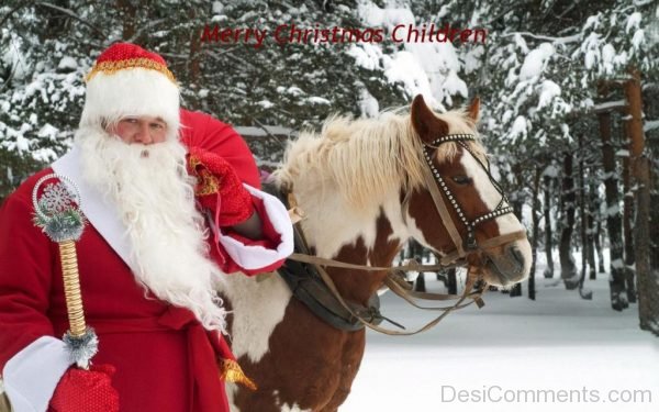 Santa Clause Wishing Merry Christmas To Children