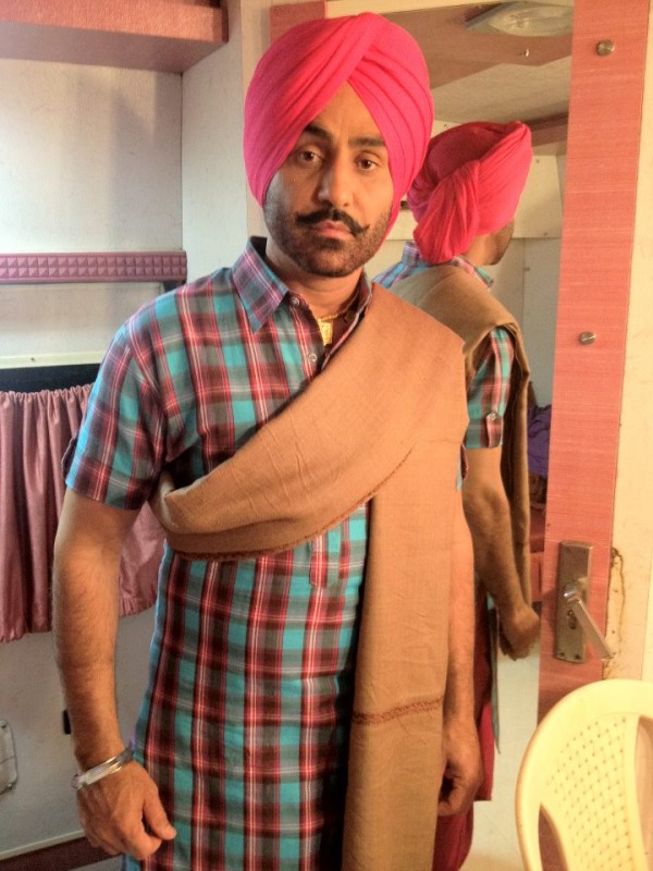 Sarbjit Cheema In pink Turban