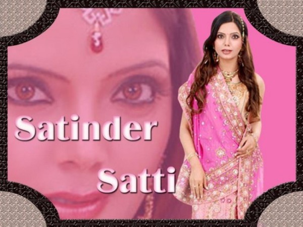 Satinder Satti In Sari