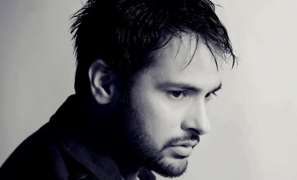 Singer Amrinder gill