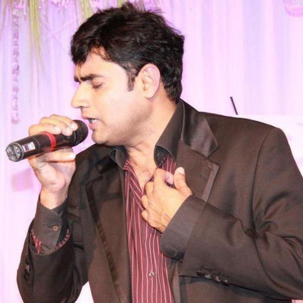 Singing Abrar ul Haq