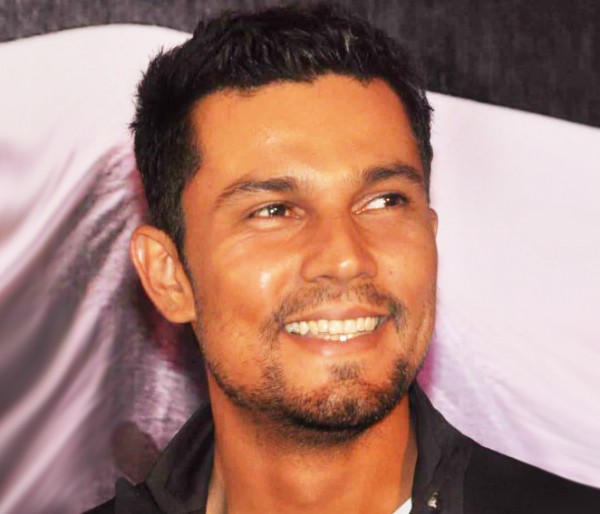 Smiling-Randeep Hooda 