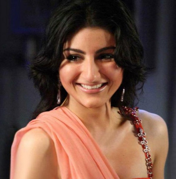 Soha Ali Khan Beautiful Eyes 