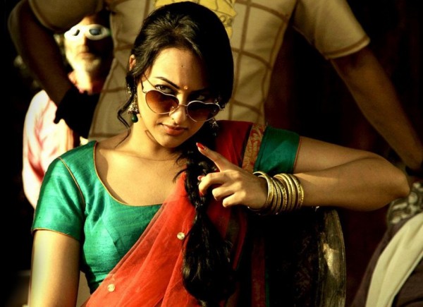 Sonakshi Sinha In Rowdy Rathore Desi Comments