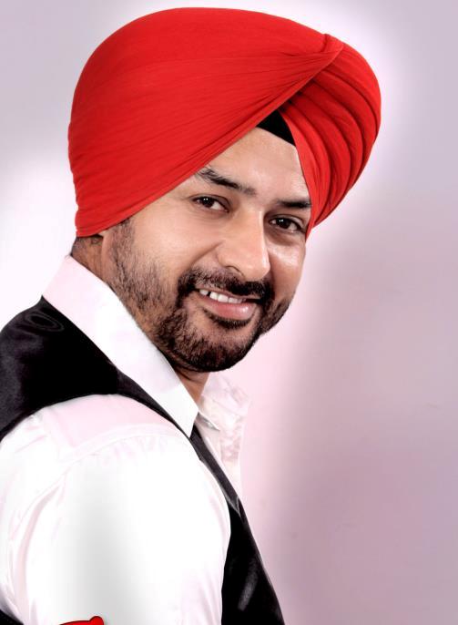 Surinder Laddi Looking Nice In Red Turban