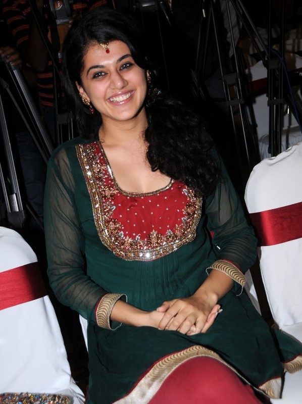 Taapsee Pannu In Nice Dress 