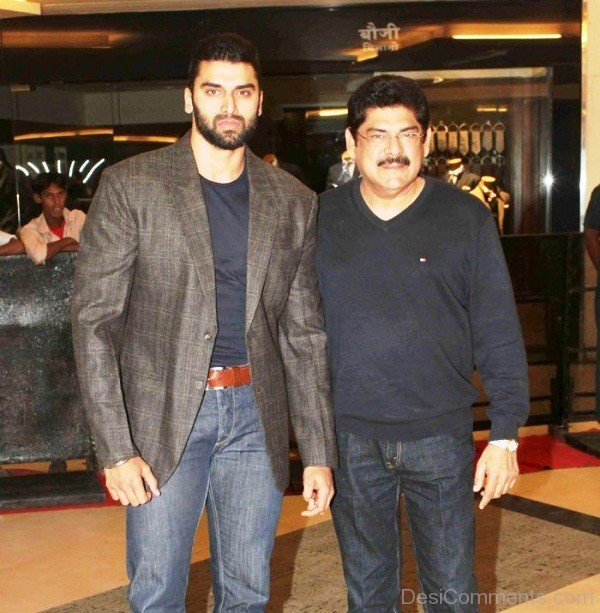 Nikitin Dheer