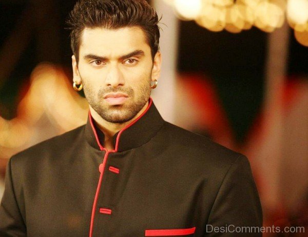 Nikitin Dheer Looking Smart